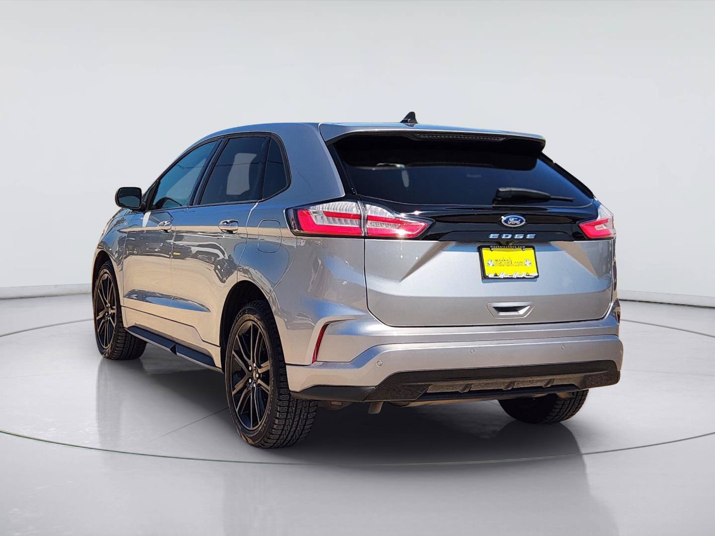 Used 2022 Ford Edge ST-Line AWD/4WD image 5