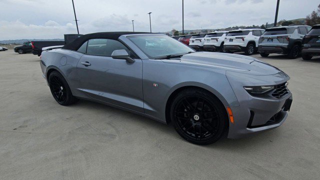Used 2019 Chevrolet Camaro LT RWD image 2