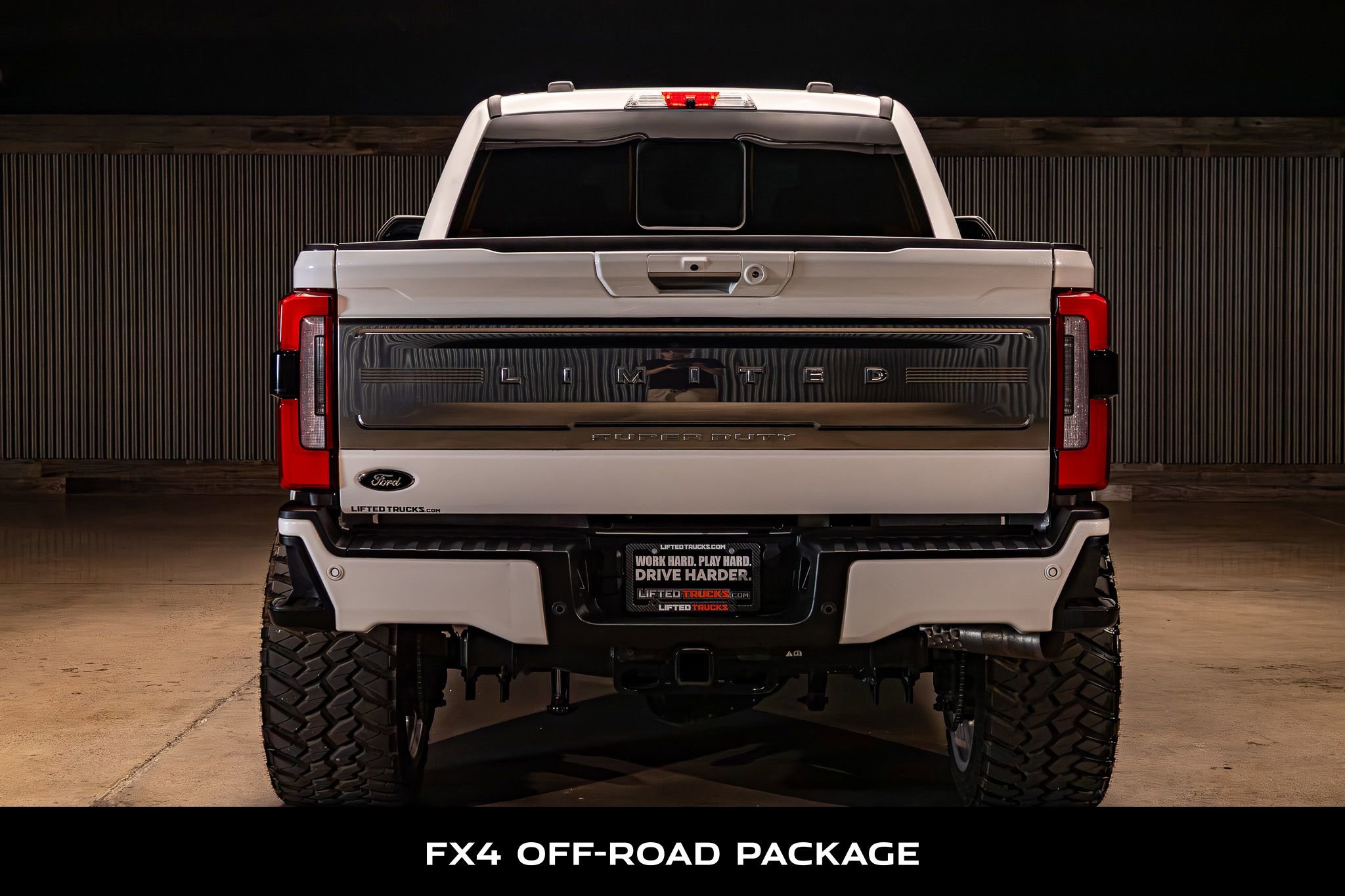 Used 2023 Ford F350 Limited w/ FX4 Off-Road Package image 7