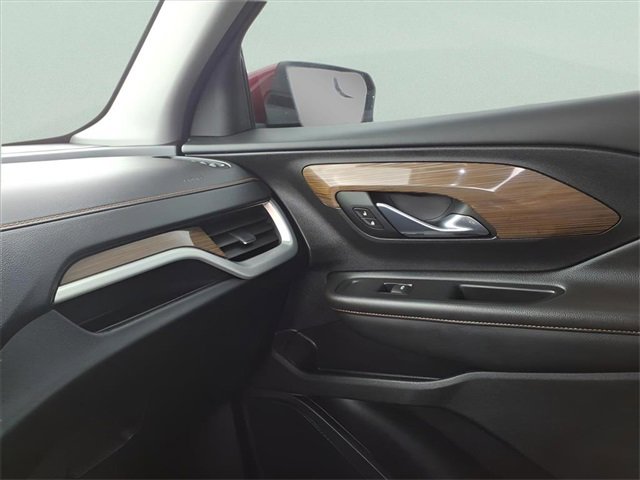 Used 2019 GMC Terrain SLE w/ Driver Convenience Package image 19