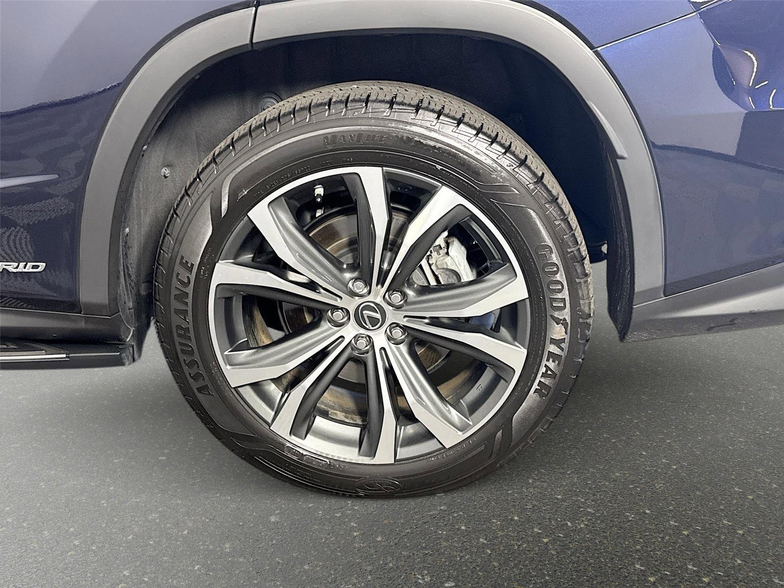 Used 2021 Lexus RX 450h AWD w/ Premium Package image 32