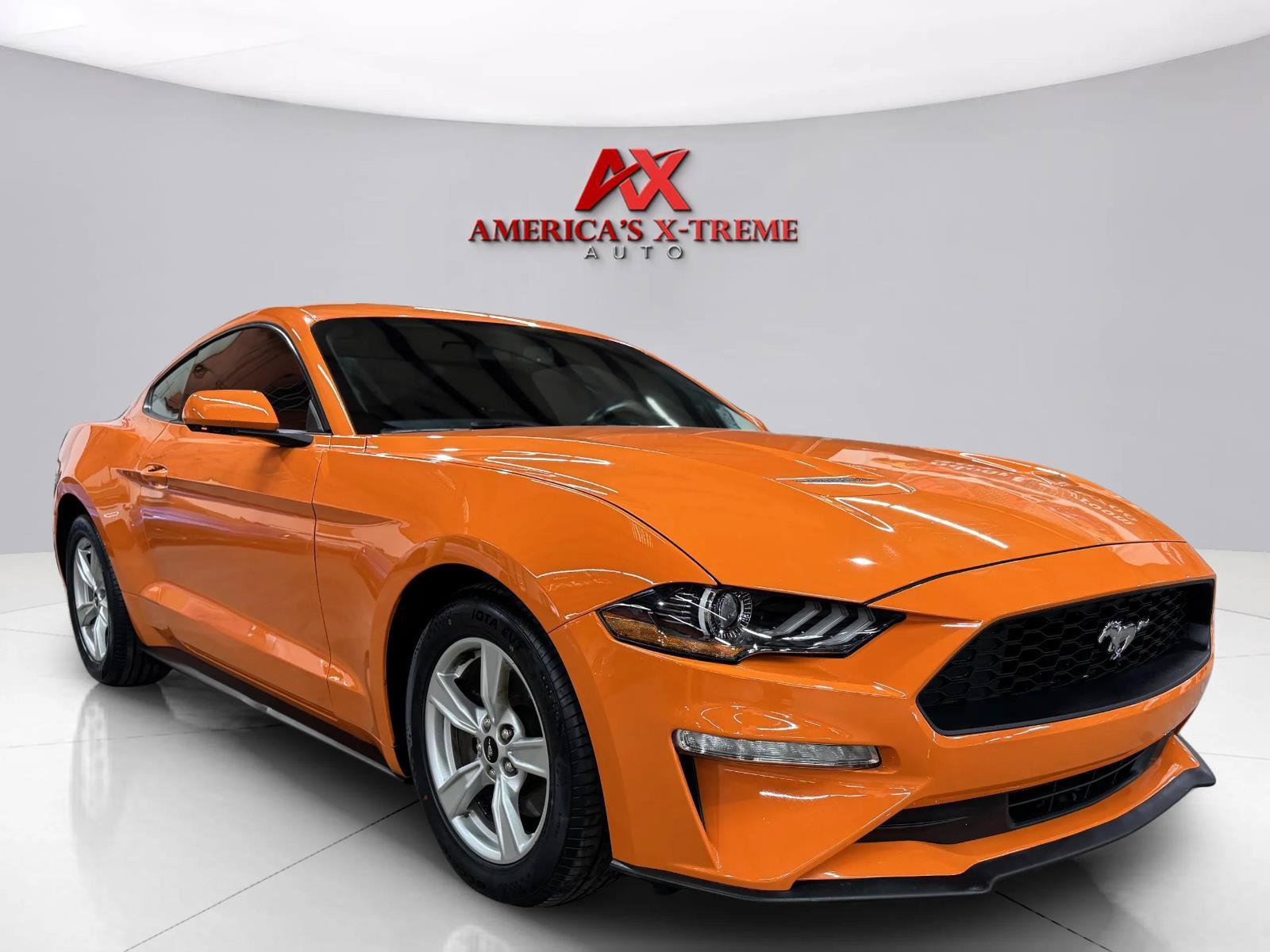 Used 2020 Ford Mustang Coupe RWD image 9