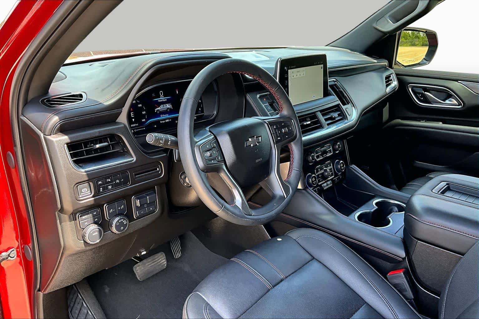 Used 2024 Chevrolet Tahoe RST w/ Sport Performance Package AWD/4WD image 18