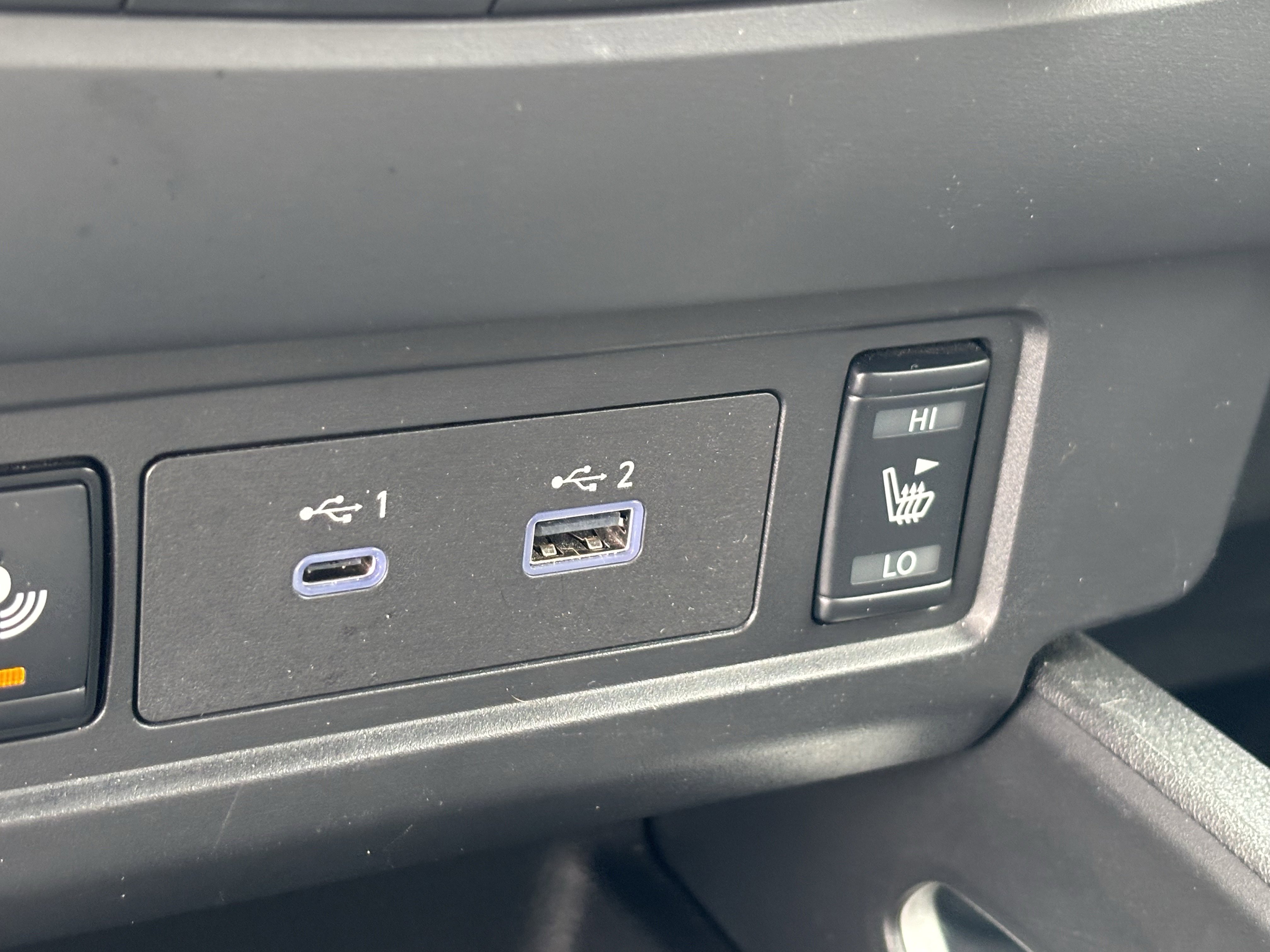 Used 2024 Nissan Frontier SV w/ SV Convenience Package RWD image 22