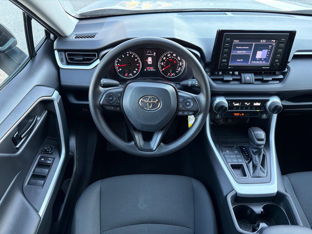 Used 2021 Toyota RAV4 LE AWD/4WD image 23