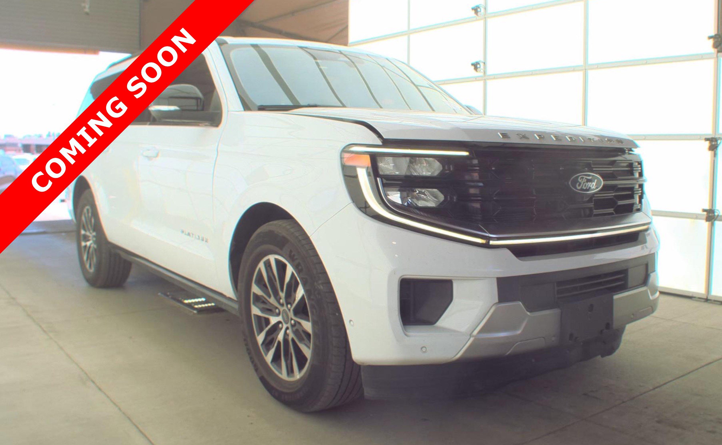 Used 2025 Ford Expedition Max Platinum AWD/4WD image 3