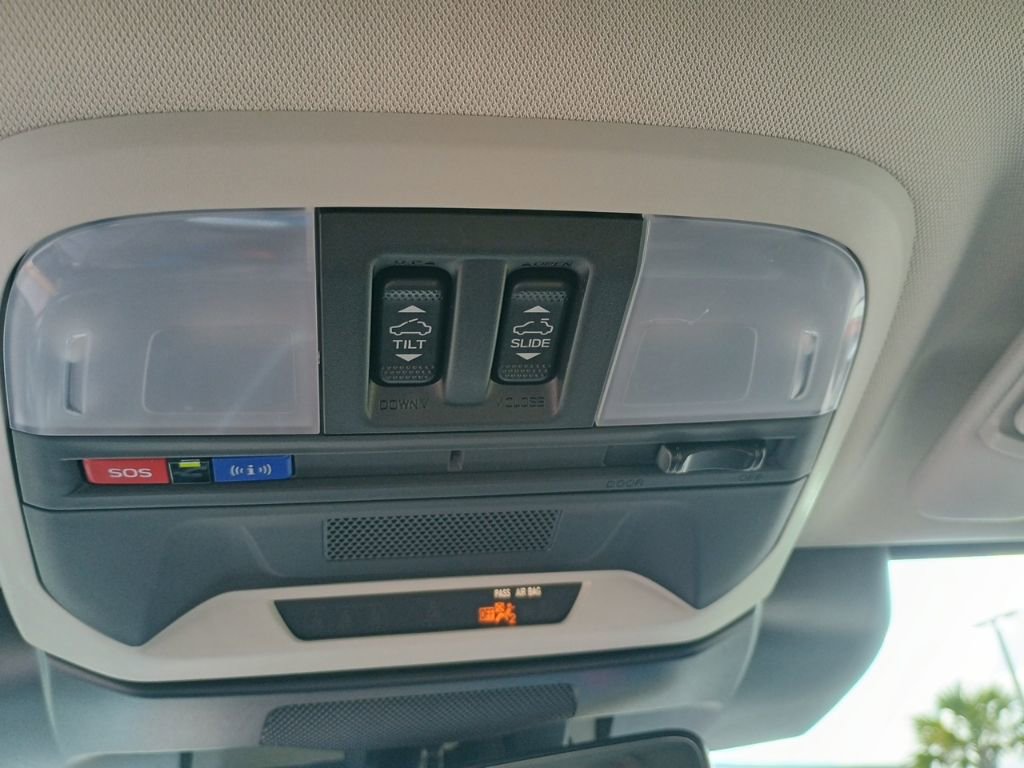 Certified 2025 Subaru Crosstrek 2.5i Limited w/ Popular Package #3A image 32