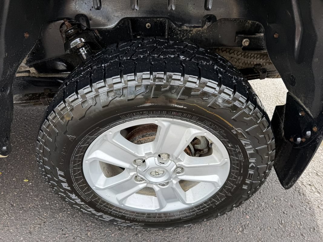 Used 2019 Toyota Tundra SR5 AWD/4WD image 10