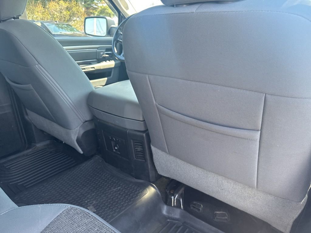 Used 2016 RAM 1500 Big Horn AWD/4WD image 36