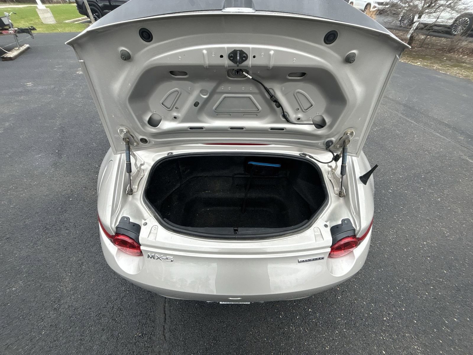 Used 2023 MAZDA MX-5 Miata Club image 21