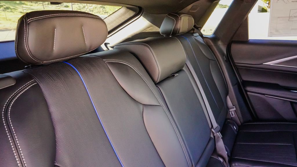 New 2026 Cadillac Lyriq Luxury w/ LPO, Floor Liner Package image 11