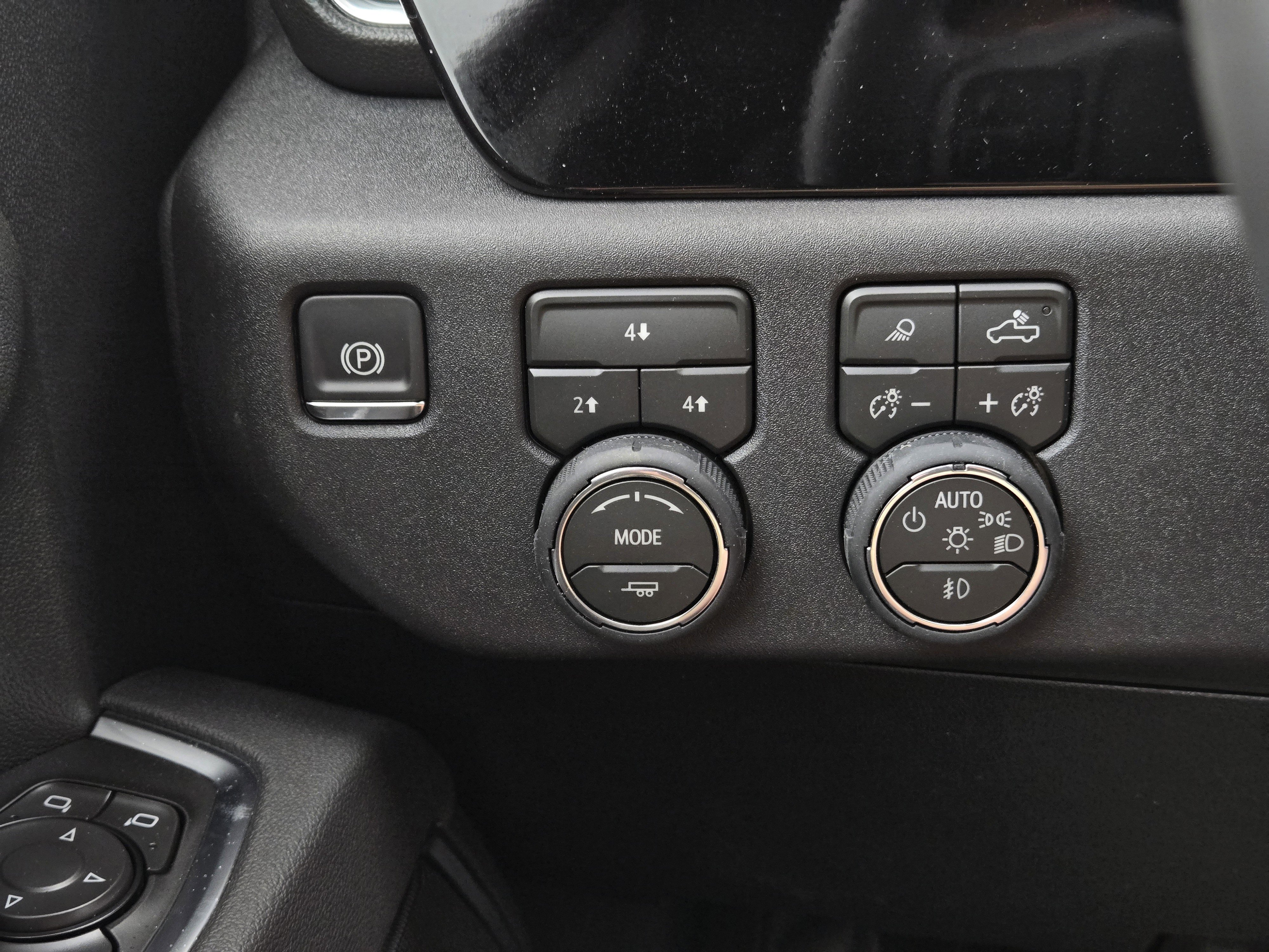 New 2026 Chevrolet Silverado 3500 LT w/ Safety Package AWD/4WD image 11