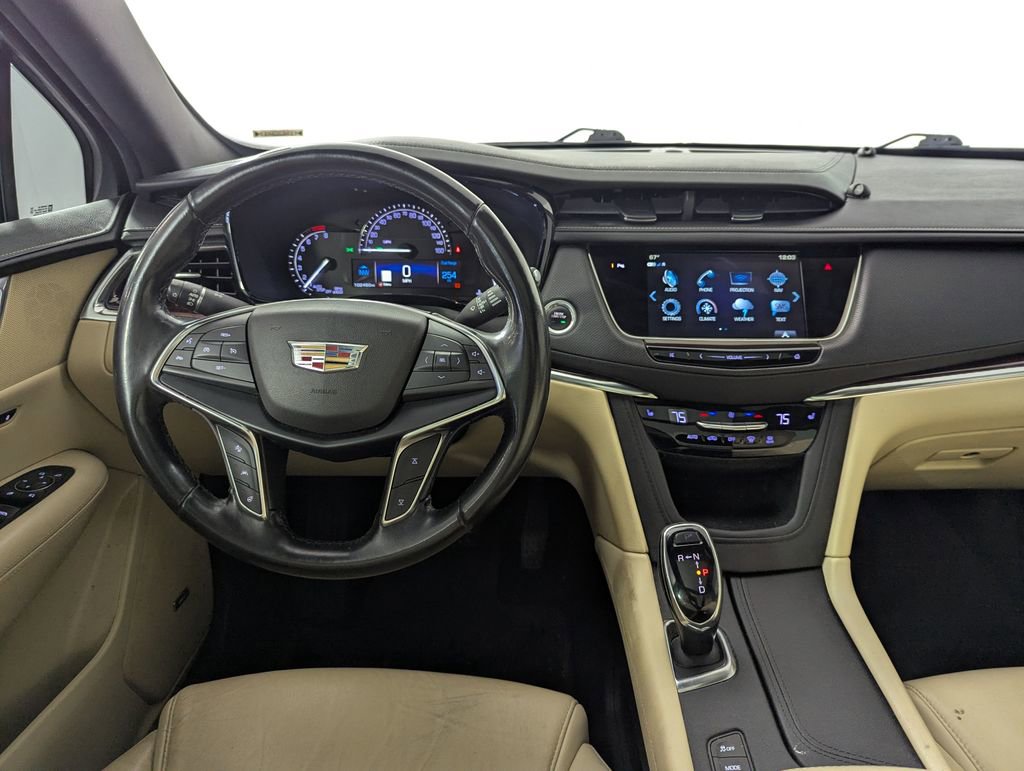 Used 2019 Cadillac XT5 Luxury AWD/4WD image 7