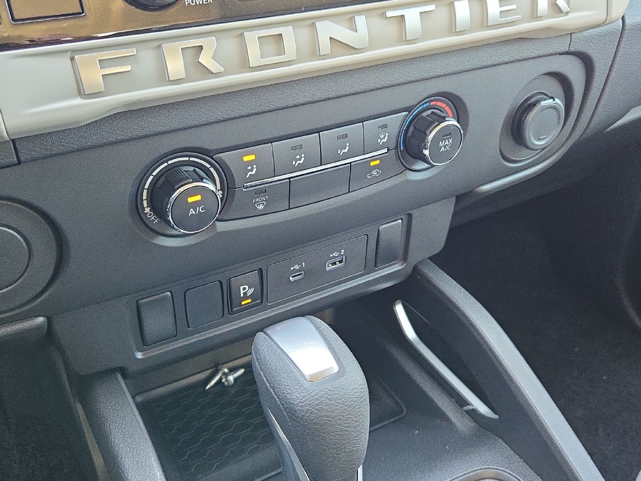 Used 2025 Nissan Frontier SV RWD image 20