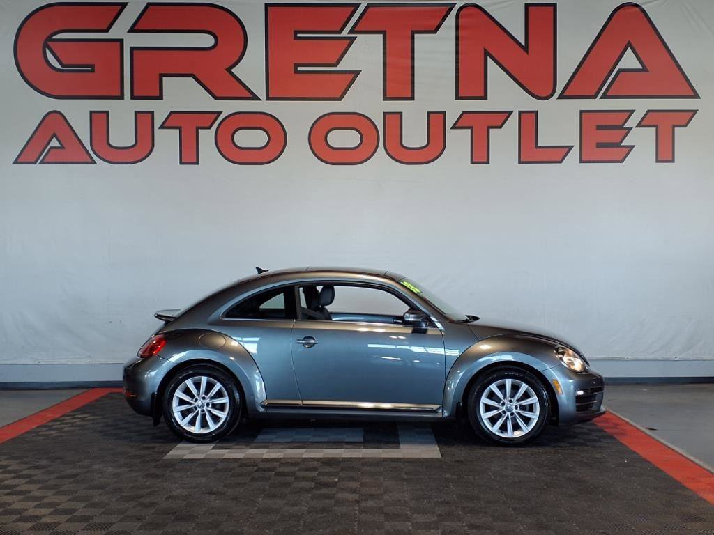 Used 2018 Volkswagen Beetle 2.0T SE