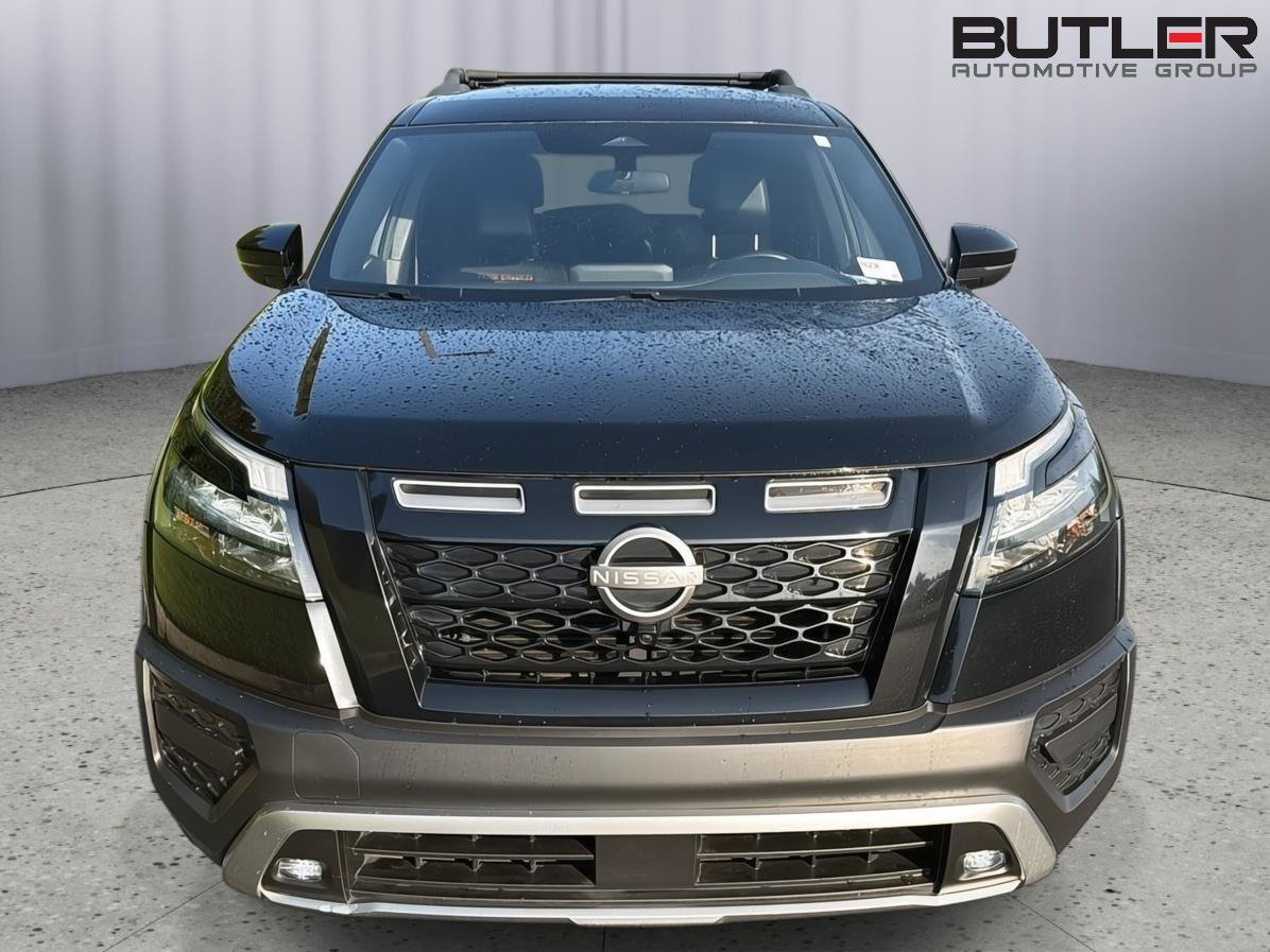 Used 2023 Nissan Pathfinder Rock Creek AWD/4WD image 7