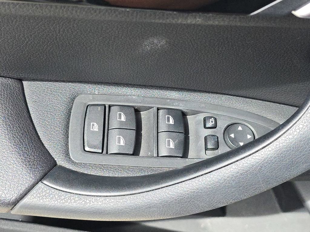 Used 2021 BMW X1 sDrive28i w/ Convenience Package FWD image 22