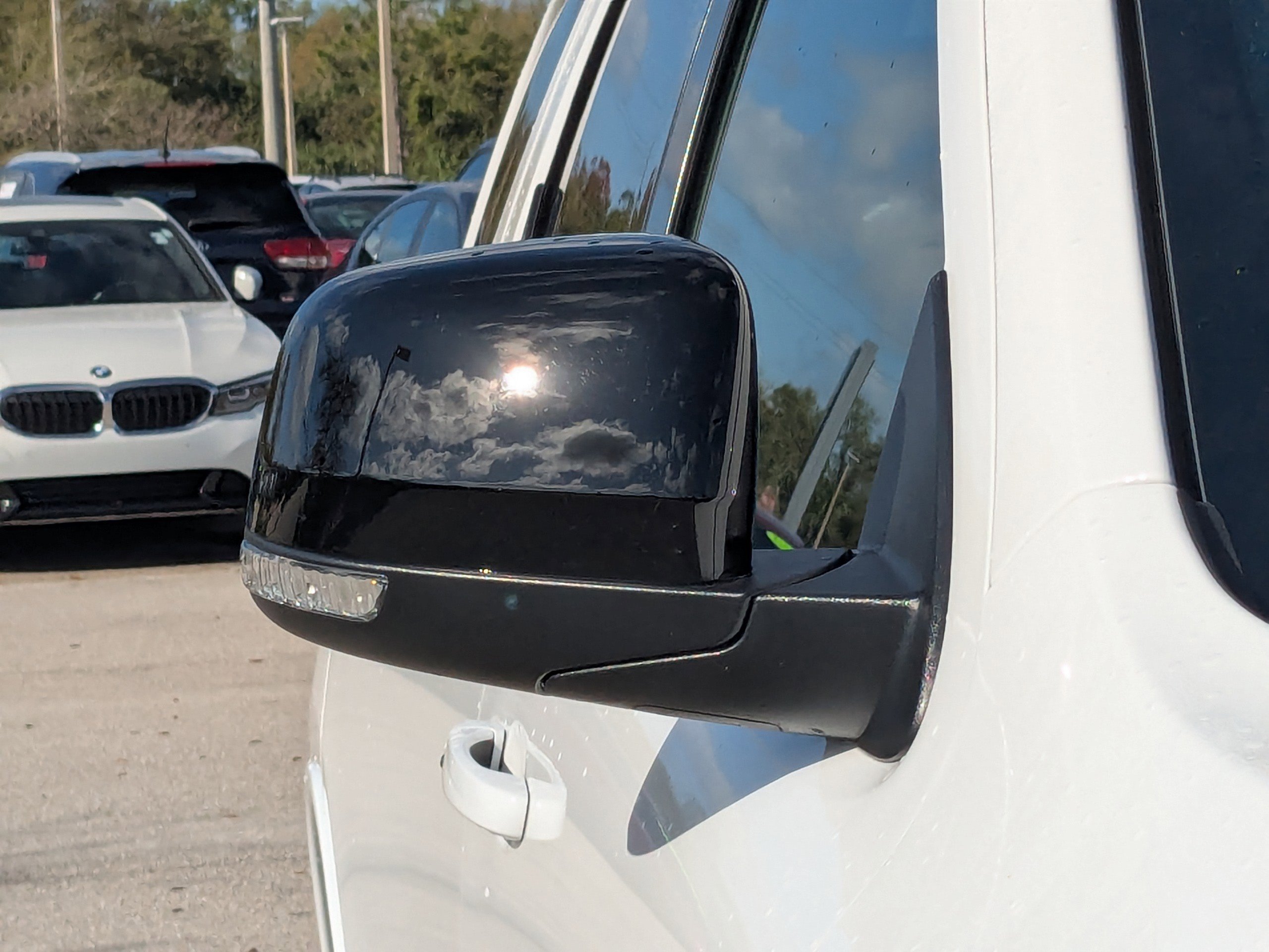 Used 2025 Dodge Durango GT image 12