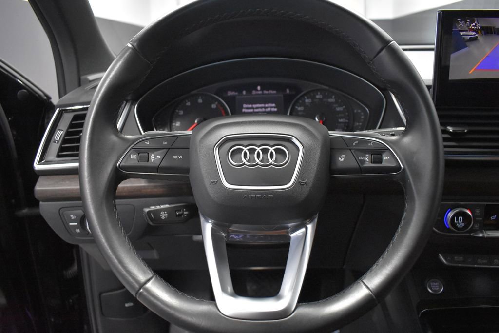 Used 2023 Audi Q5 2.0T Premium w/ Convenience Package AWD/4WD image 25
