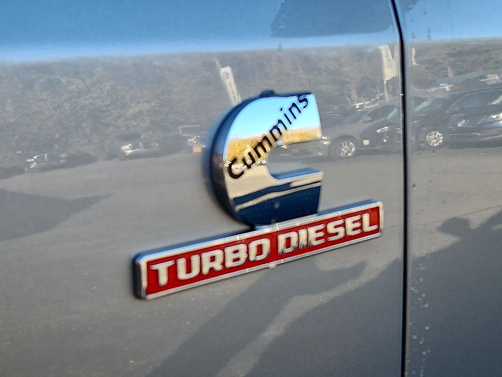 Certified 2022 RAM 3500 Laramie image 30