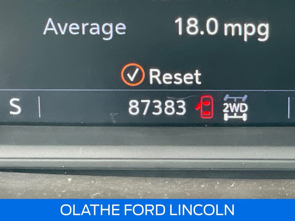 Used 2019 GMC Sierra 1500 SLT w/ SLT Premium Plus Package image 18