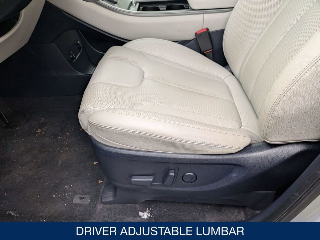 Used 2022 Hyundai Palisade SEL w/ Premium Package image 17