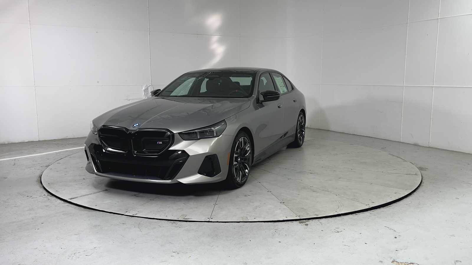 New 2026 BMW i5 M60 w/ Executive Package AWD/4WD image 6