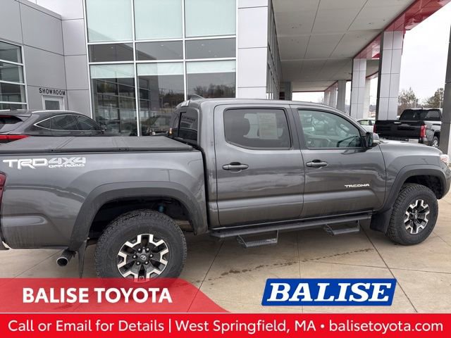 Used 2018 Toyota Tacoma TRD Off-Road w/ Technology Package image 8