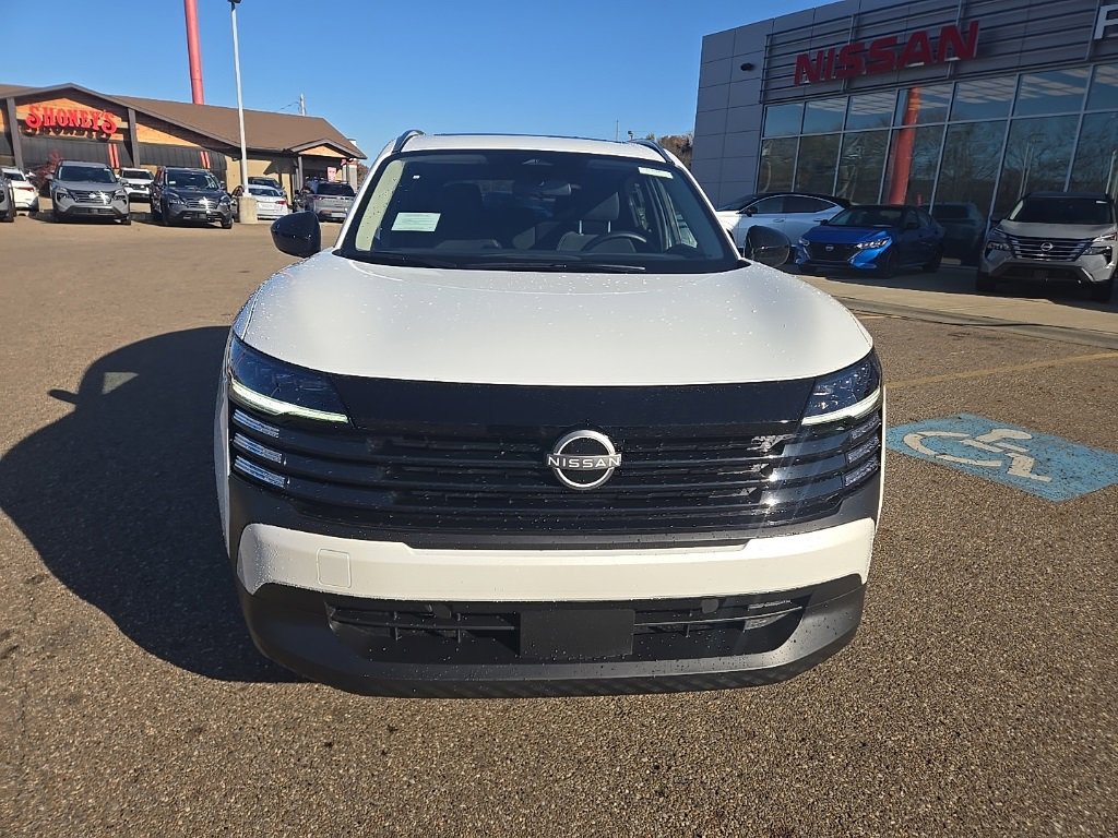 New 2026 Nissan Kicks SV image 2