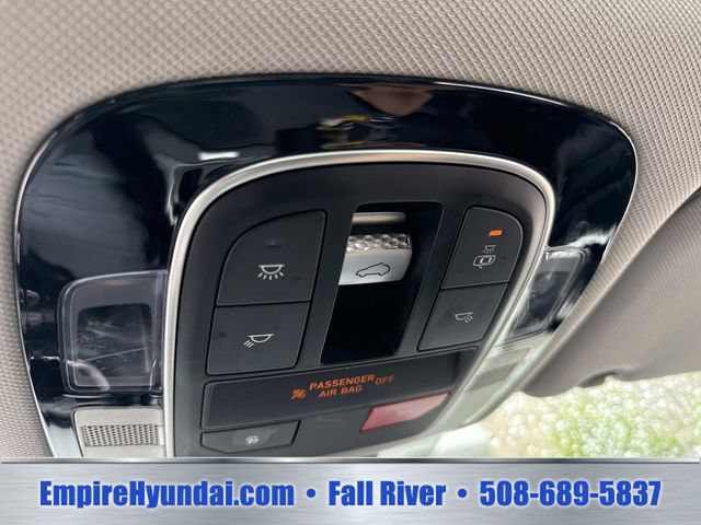 Used 2022 Hyundai Santa Fe SEL w/ Convenience + Premium Package AWD/4WD image 27