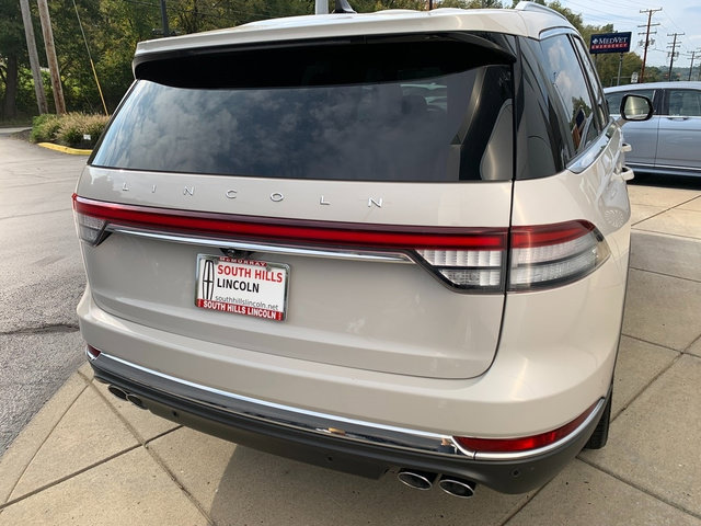 Certified 2024 Lincoln Aviator Reserve w/ Equipment Group 201A AWD/4WD image 7
