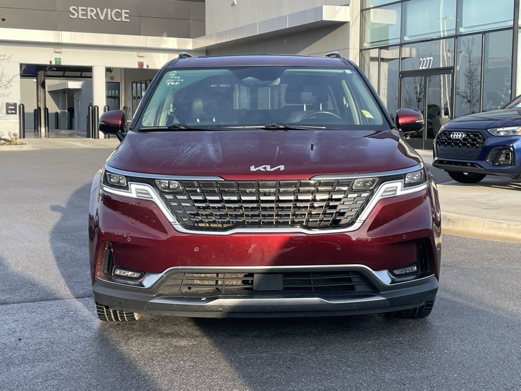 Used 2023 Kia Carnival SX Prestige image 2