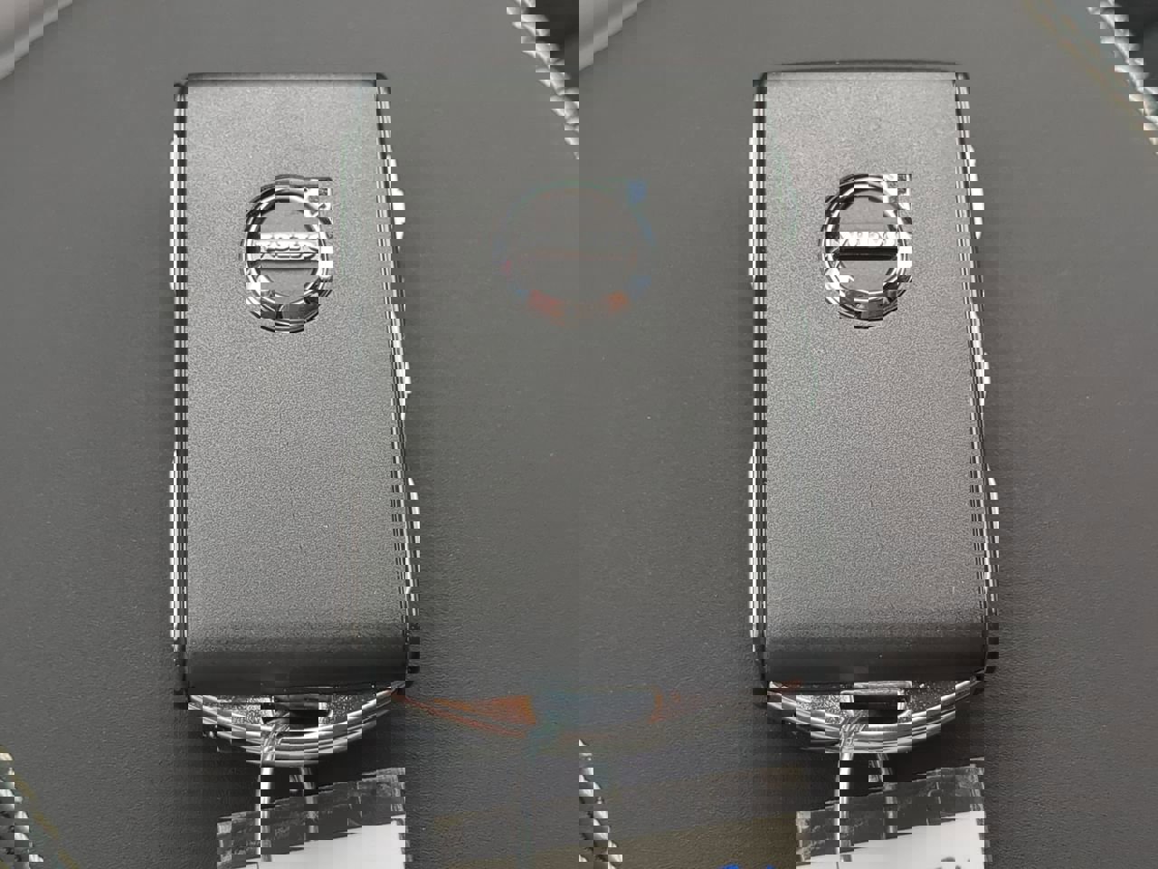 New 2024 Volvo XC40 Recharge Ultimate w/ Protection Package Premier image 28