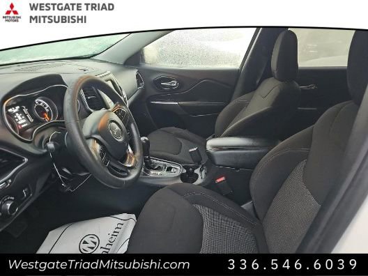 Used 2020 Jeep Cherokee Latitude image 9