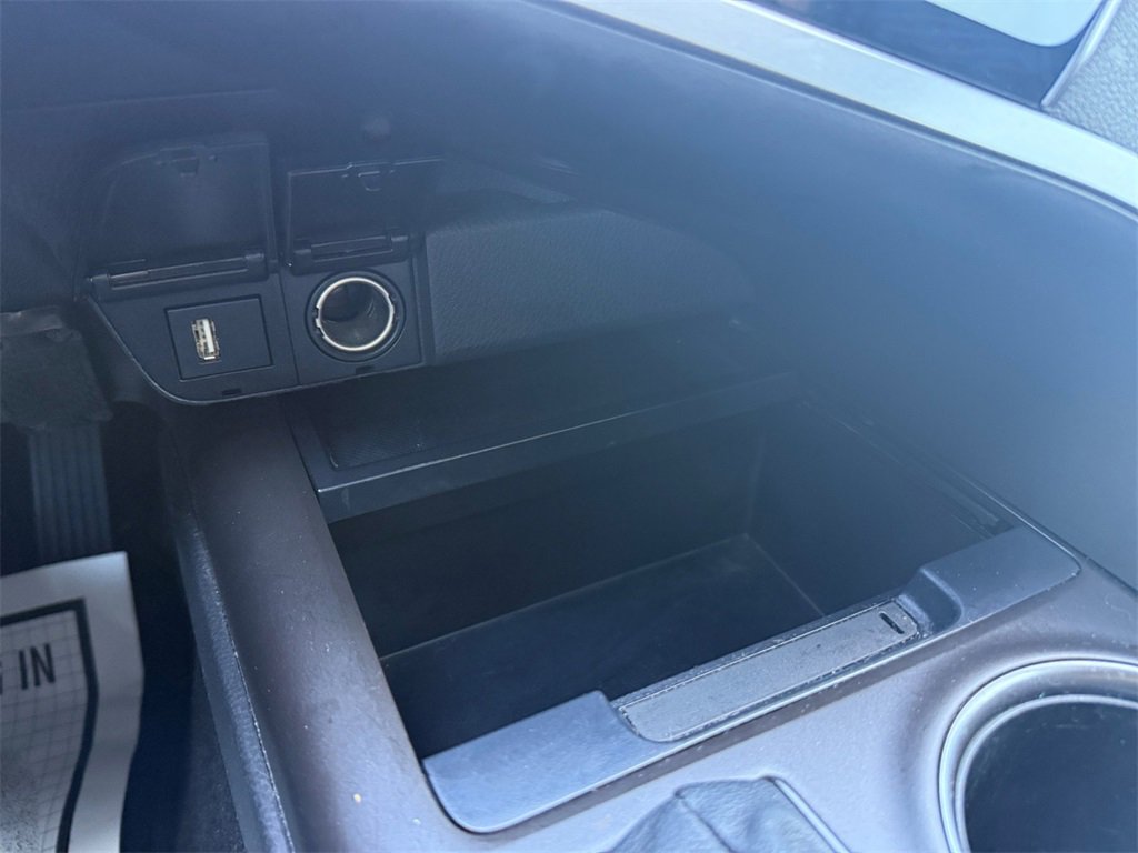 Used 2023 Toyota Camry SE image 26