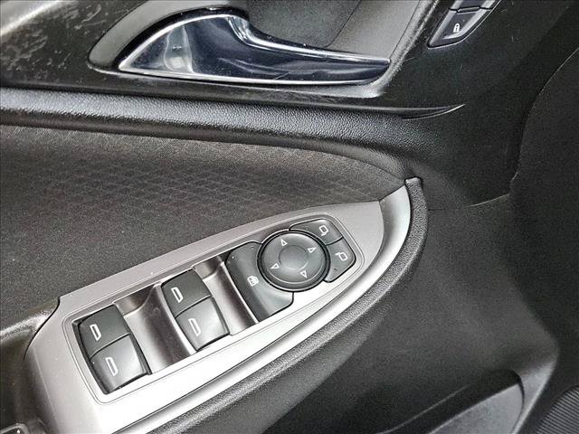 Used 2017 Chevrolet Malibu LS w/ LPO, Convenience Package 1 FWD image 7