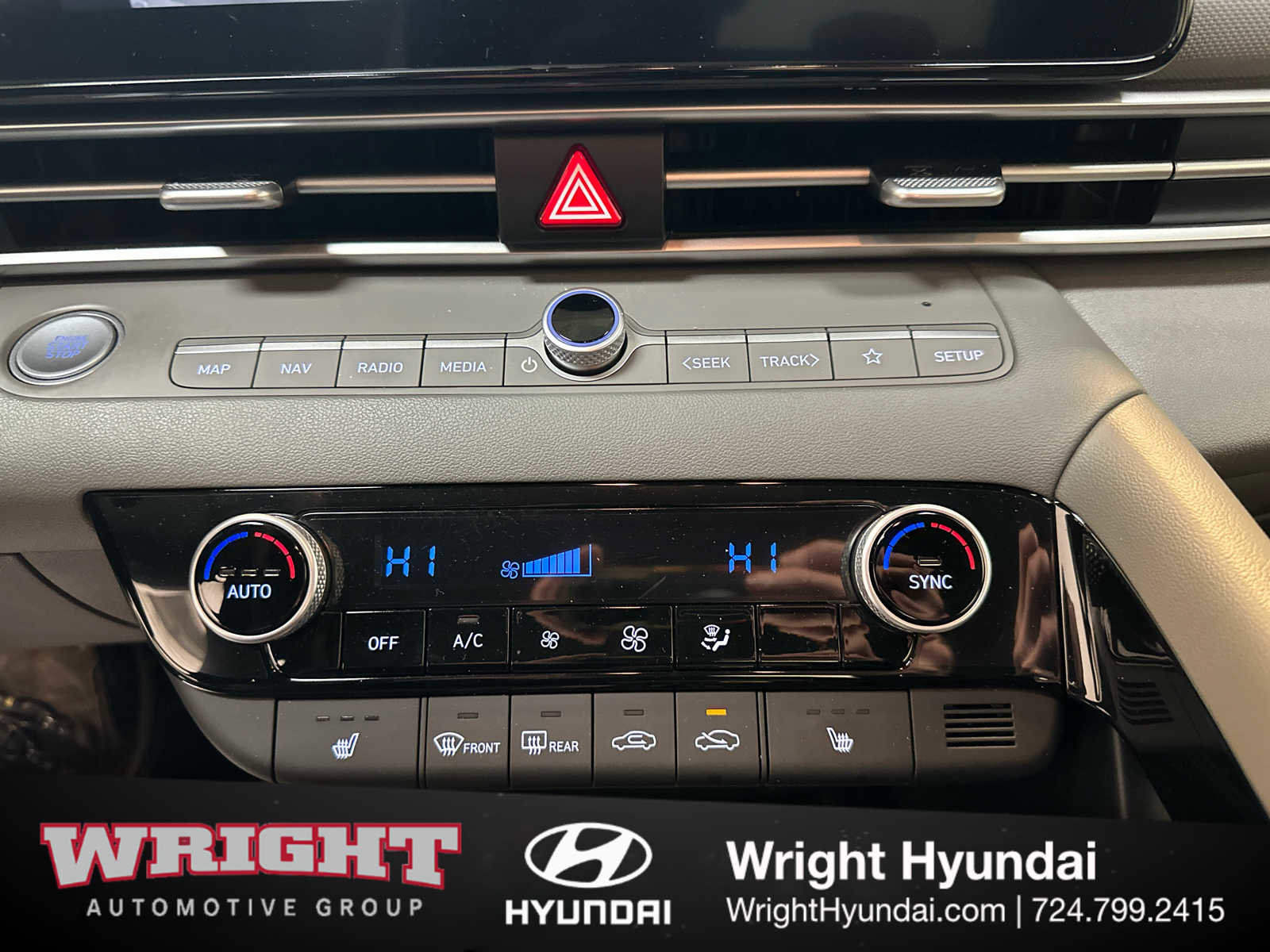 Certified 2023 Hyundai Elantra SEL w/ Convenience Package image 28