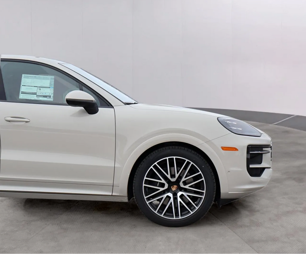 New 2026 Porsche Cayenne Coupe AWD/4WD image 10