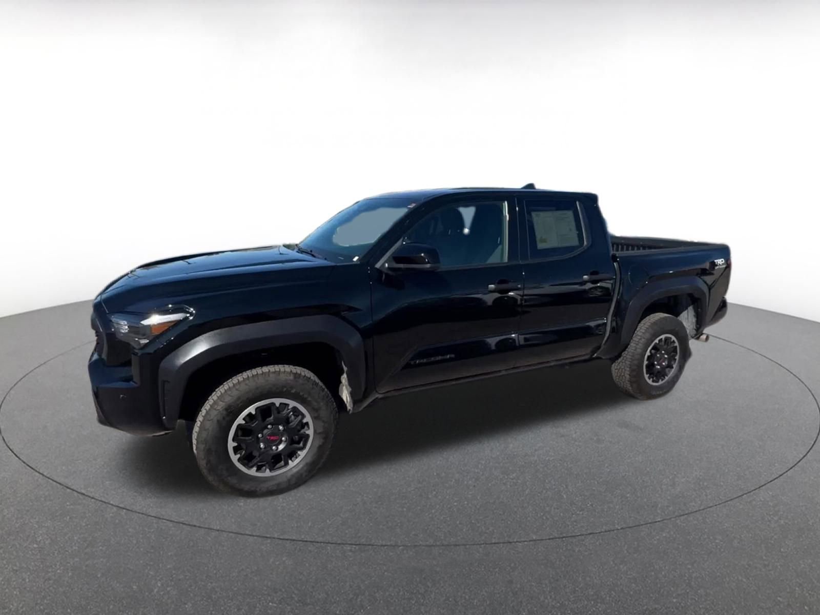 Used 2025 Toyota Tacoma TRD Off-Road image 8