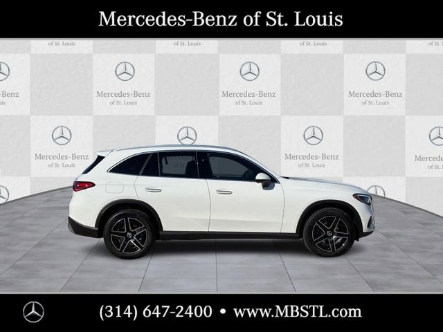 New 2026 Mercedes-Benz GLC 300 4MATIC image 2