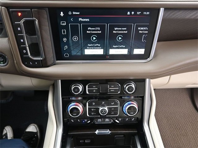 Used 2023 GMC Yukon XL Denali image 15