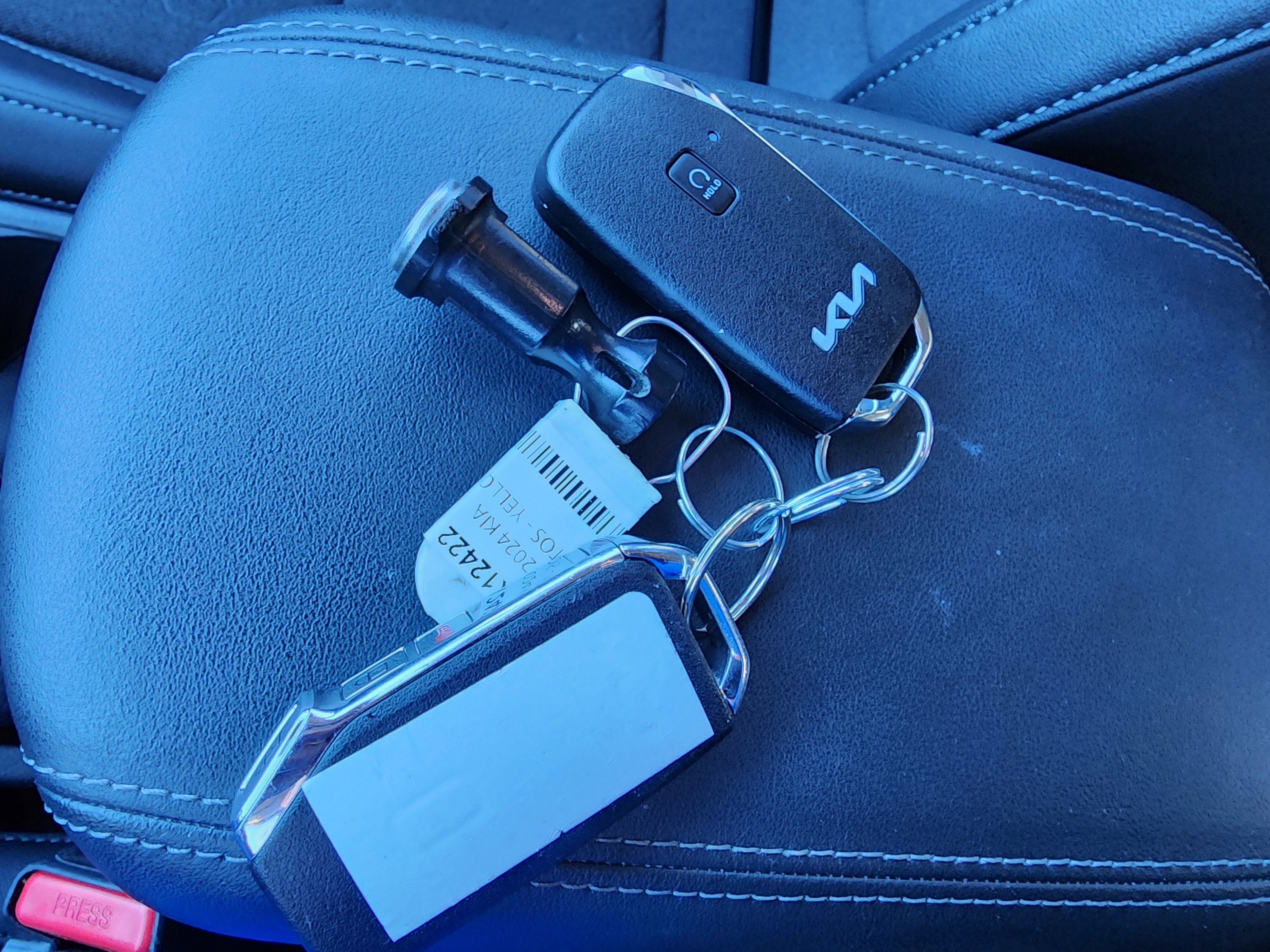 Used 2024 Kia Seltos S FWD image 25