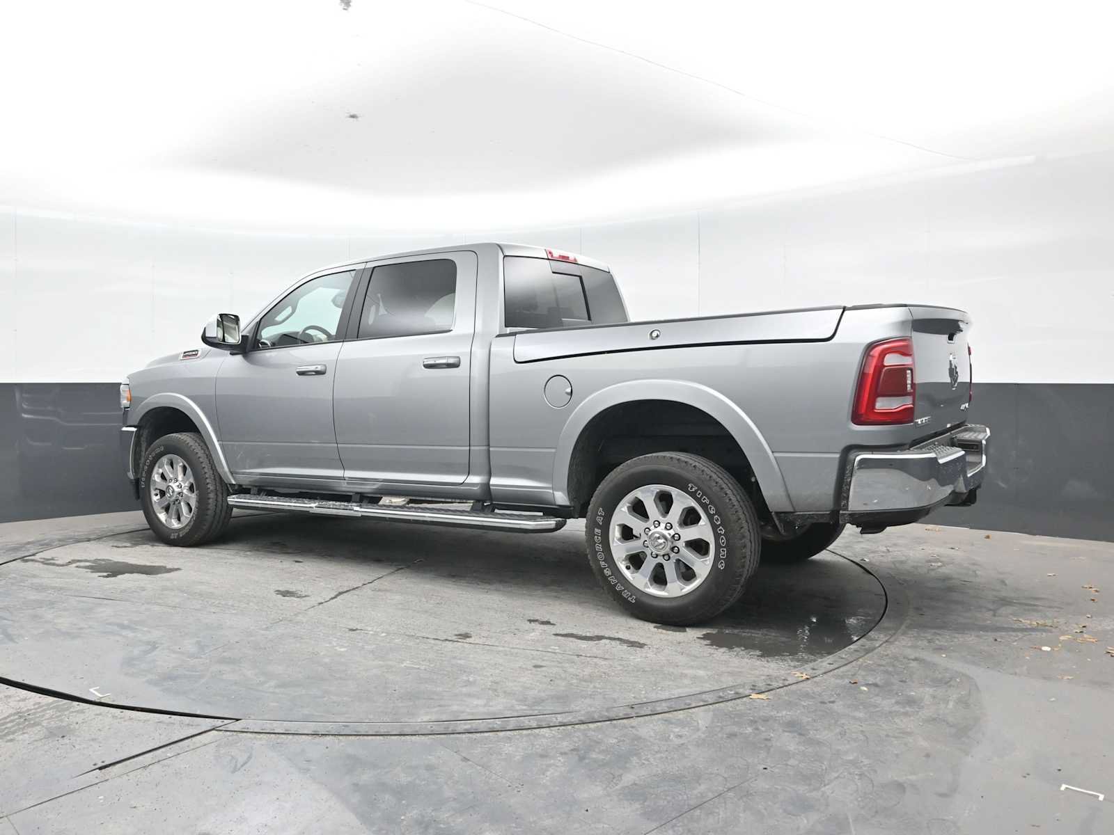 Used 2021 RAM 2500 Laramie AWD/4WD image 2