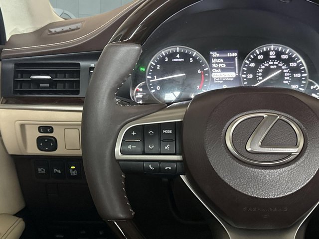 Used 2017 Lexus ES 350 w/ Luxury Package FWD image 15
