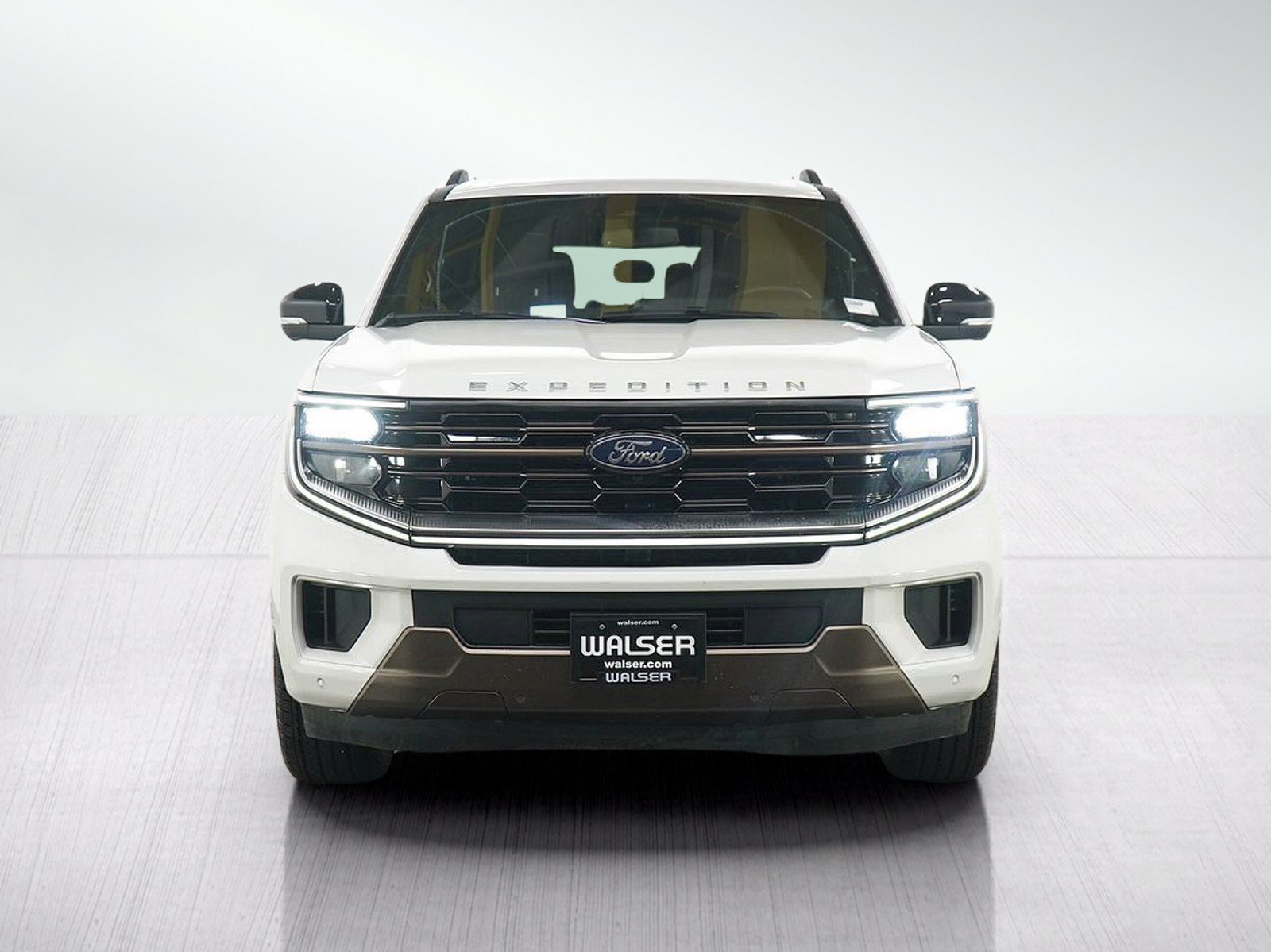 Used 2025 Ford Expedition King Ranch AWD/4WD image 9