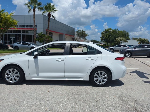 Certified 2024 Toyota Corolla LE FWD image 9