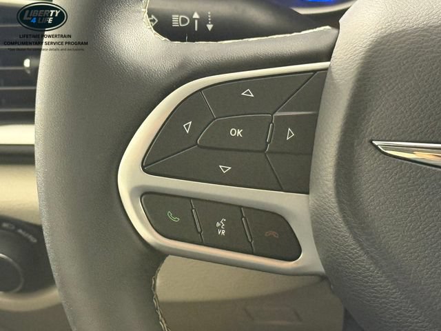Used 2024 Chrysler Voyager LX FWD image 28