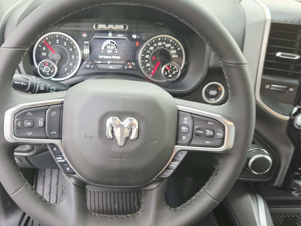 New 2026 RAM 1500 Big Horn AWD/4WD image 21