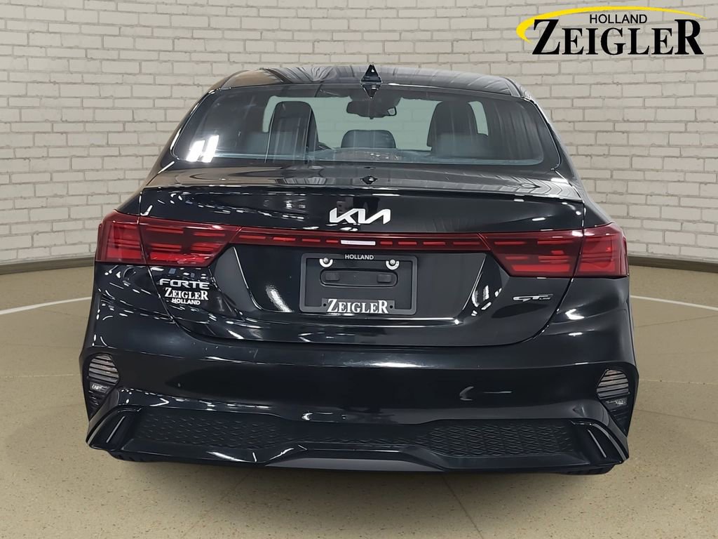 Used 2022 Kia Forte GT-Line image 6