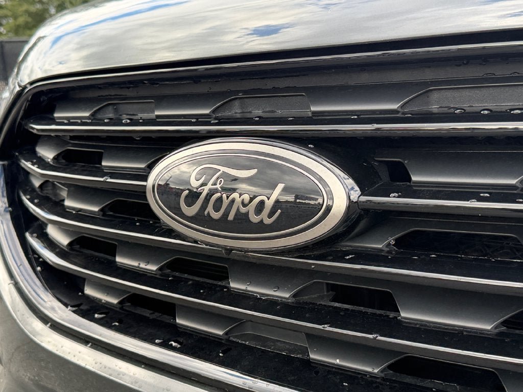 Used 2024 Ford Edge SE w/ Black Appearance Package AWD/4WD image 35